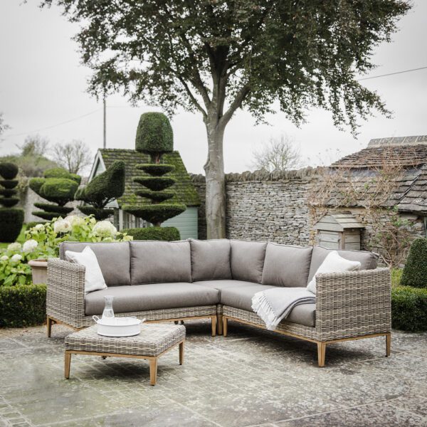Walderton Corner Sofa Set